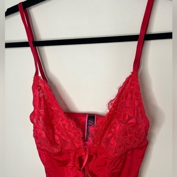 COPY - NWOT La Senza Red Lace Cut Out Bodysuit Small - Picture 4 of 7